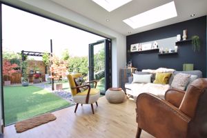 Photo 10- click for photo gallery